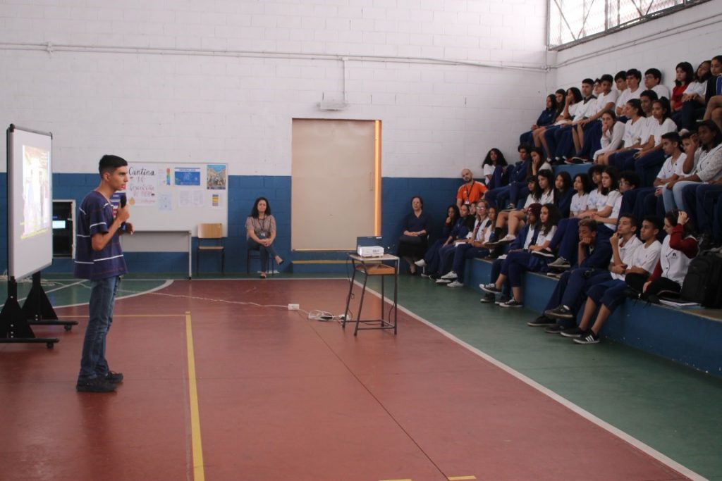 Palestra do Jovem Cientista do Colégio Franciscano Santo Inácio